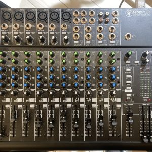 Mackie 1402VLZ4 • Mixer